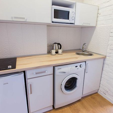 Cozy Apartment Beside Metro Yaroslava Mudroho, Universytet - Chernyshevska Str 95-6 哈尔科夫 外观 照片
