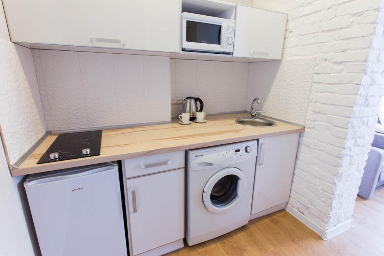 Cozy Apartment Beside Metro Yaroslava Mudroho, Universytet - Chernyshevska Str 95-6 哈尔科夫 外观 照片