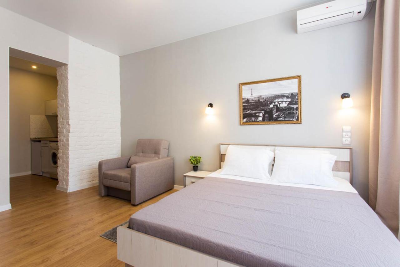 Cozy Apartment Beside Metro Yaroslava Mudroho, Universytet - Chernyshevska Str 95-6 哈尔科夫 外观 照片
